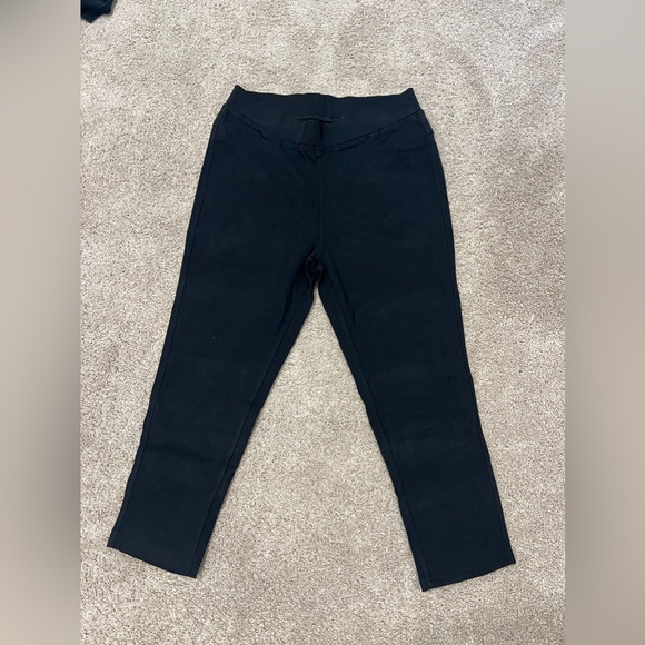 Carrie Bradshaw style stretchy capris - Picture 1 of 3